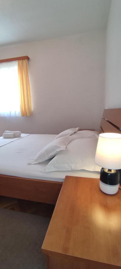 Apartments Villa Anna Podstrana Bagian luar foto