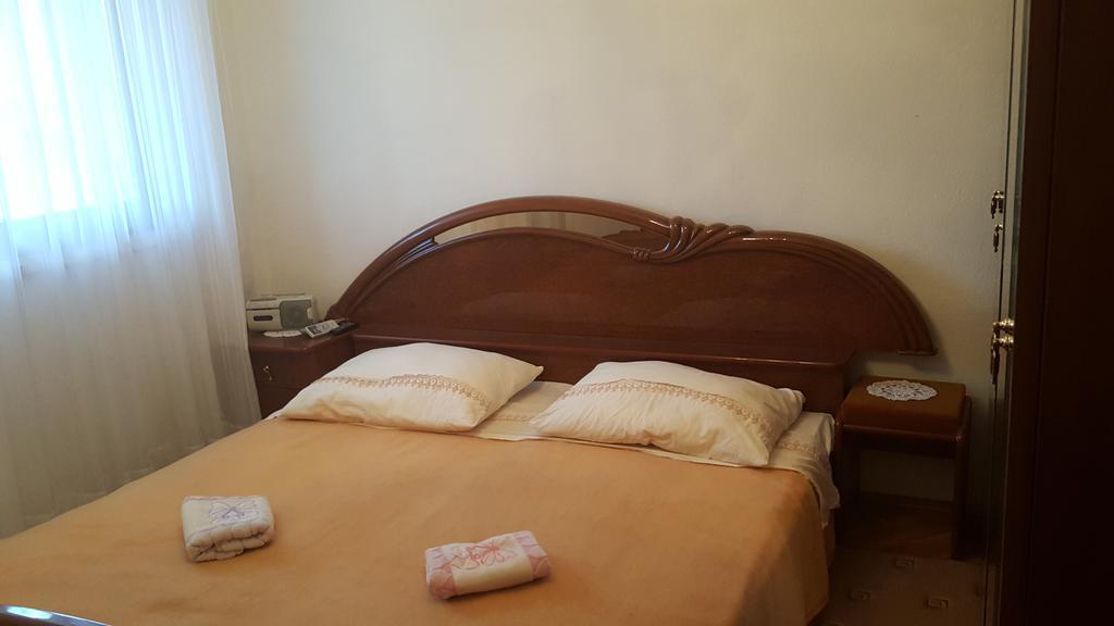 Apartments Villa Anna Podstrana Bagian luar foto